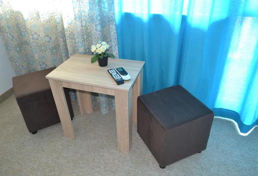 Отель Semiramis