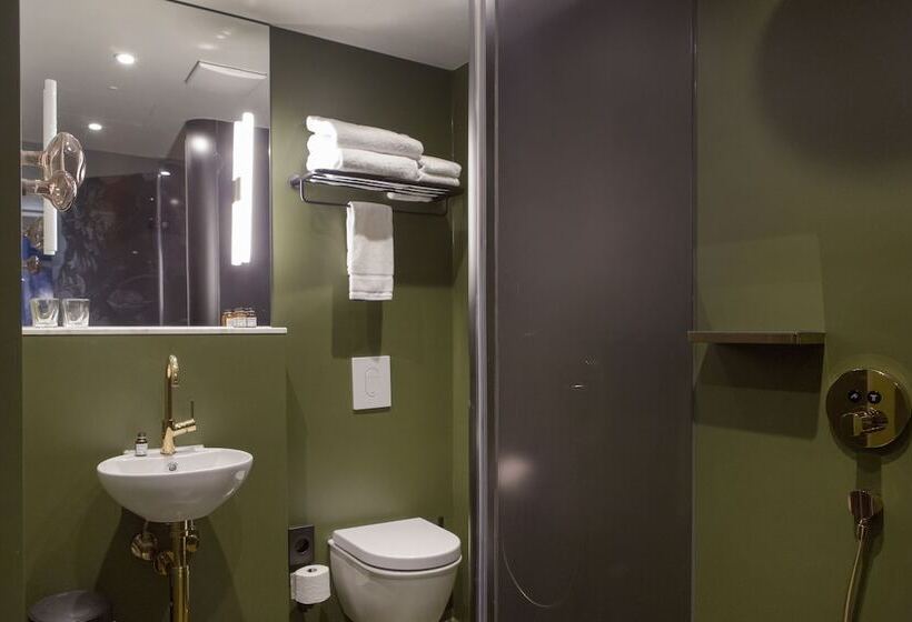 هتل The Fritz Dusseldorf Konigsallee