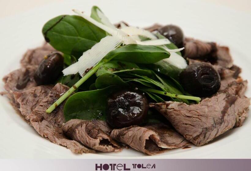 호텔 Tolea