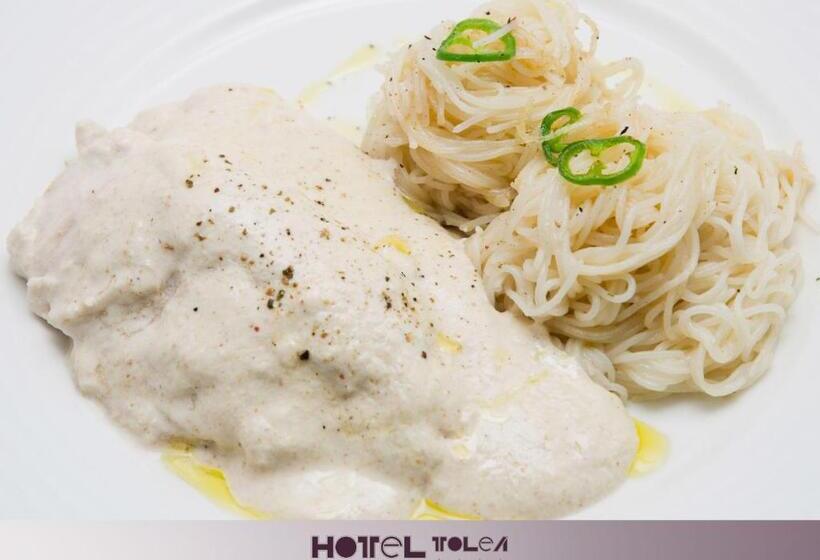 호텔 Tolea
