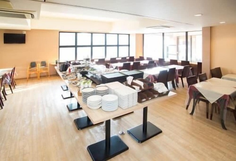 فندق Toyota Prestige