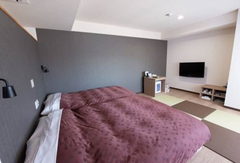 فندق Toyota Prestige