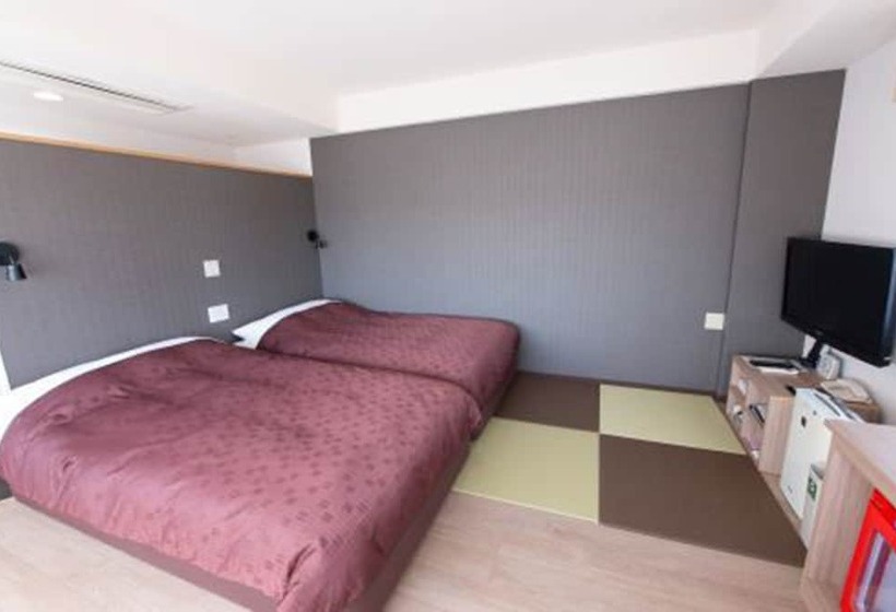 فندق Toyota Prestige