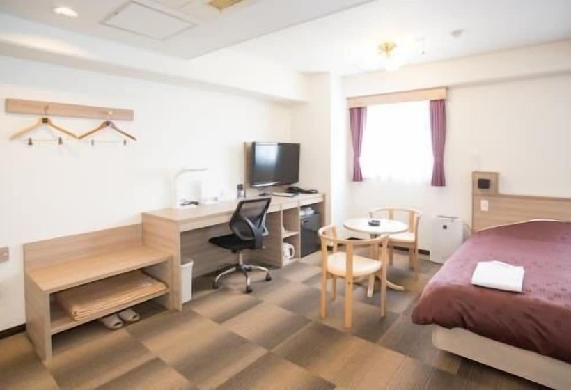 فندق Toyota Prestige