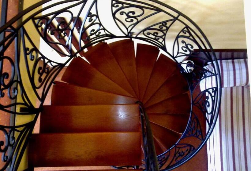 בית מלון כפרי Transilvania