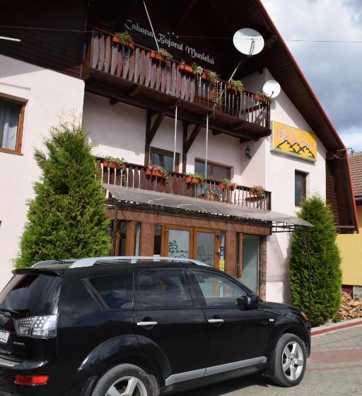 فندق Pensiunea Bujor De Munte