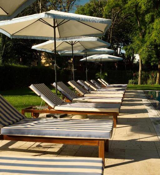 בית מלון כפרי Victoria