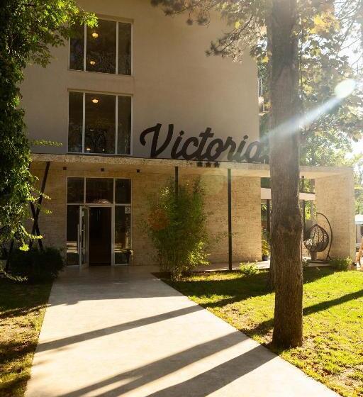 בית מלון כפרי Victoria