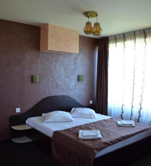 ホテル Villa Roberto