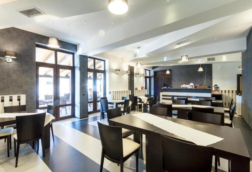 Ymy Hotels Târgu Jiu