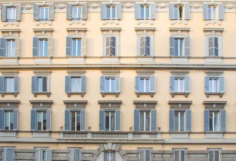 پانسیون Downtown Accommodation