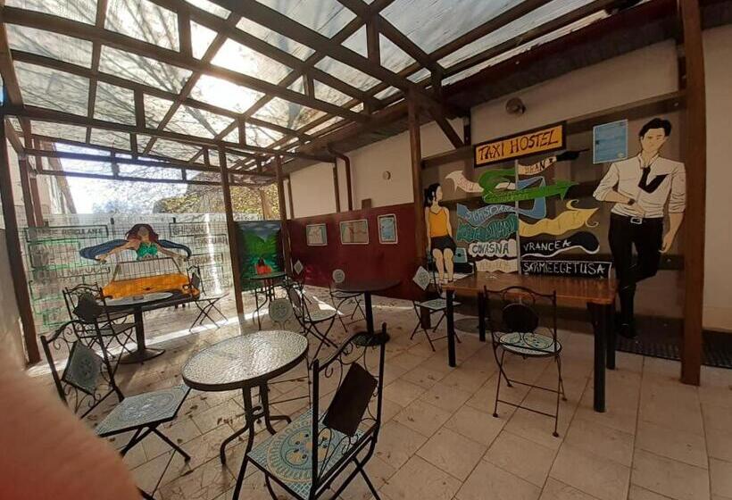 Taxi Hostel
