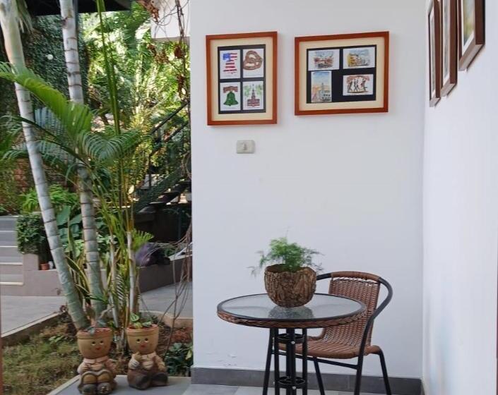 Общежитие Alojamiento Familiar Custodia