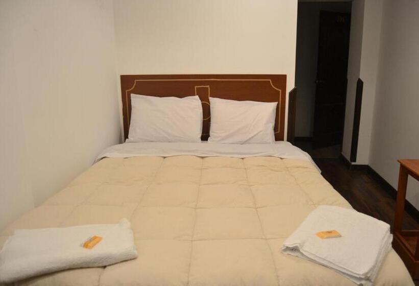 ユースホステル Apu Wasi