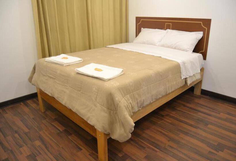 ユースホステル Apu Wasi