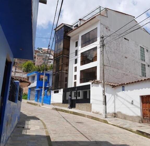 ユースホステル Apu Wasi