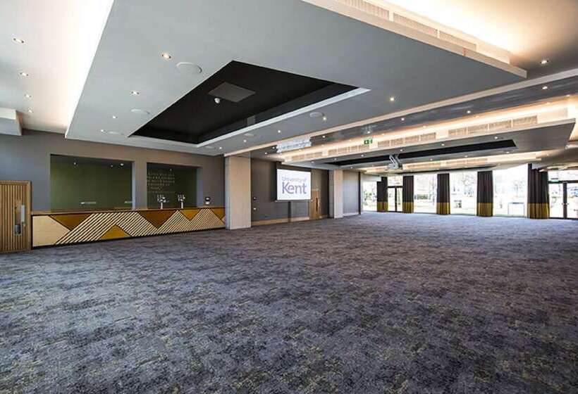 Общежитие Becket Court University Of Kent Campus Accommodation