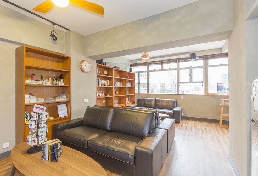 هاستل Check Inn Hk