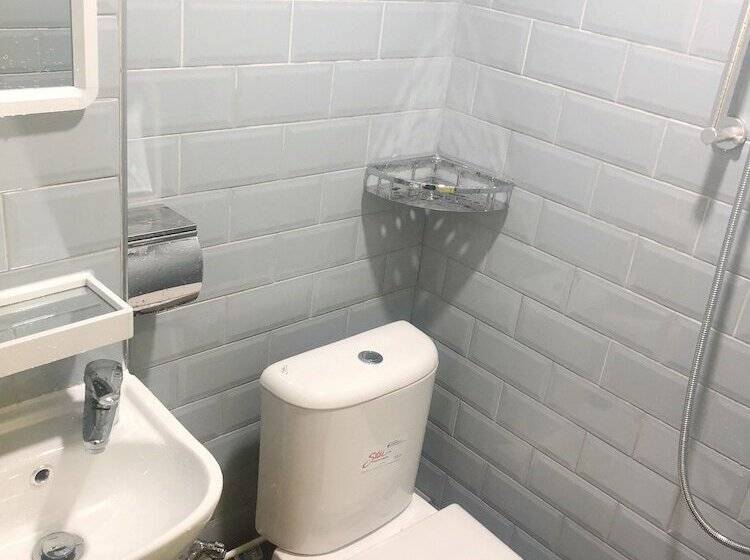 هاستل Check Inn Hk