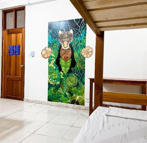 Общежитие El Mural Backpackers