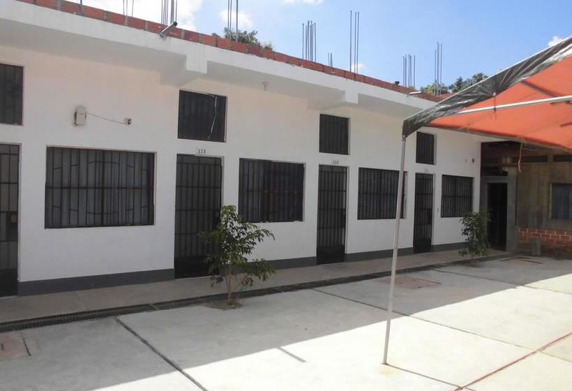 هاستل Hospedaje Marvento