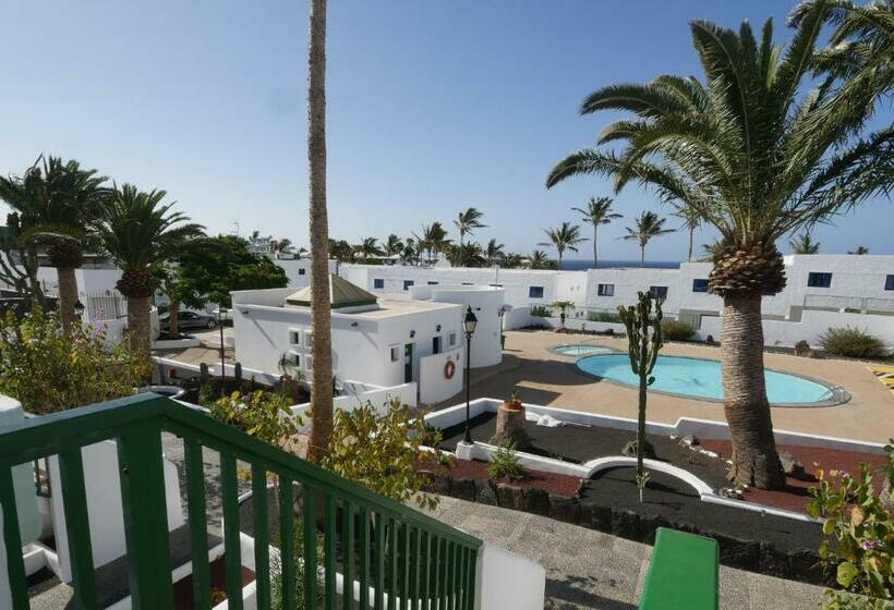 Apartamentos Tropicana