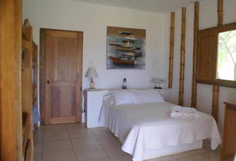 تختخواب و صبحانه El Delfin