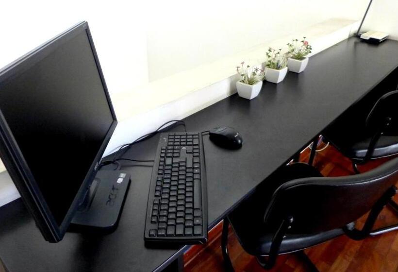 Dragonfly Hostels Miraflores