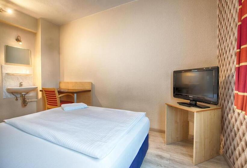 Enjoy Hostel Berlin City West