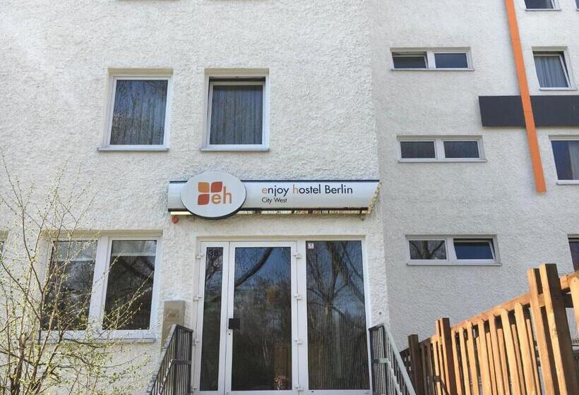 Enjoy Hostel Berlin City West