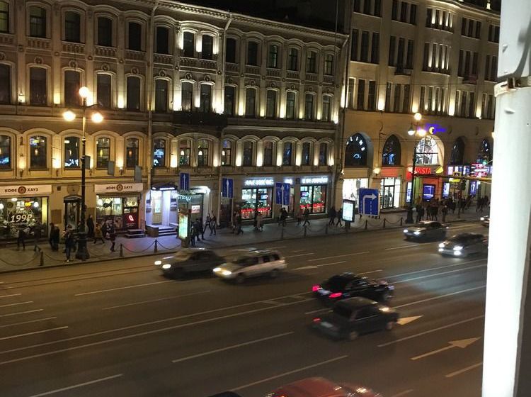 ホテル Travelto Nevskiy 98