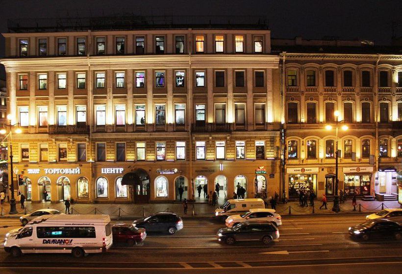 هتل Travelto Nevskiy 98