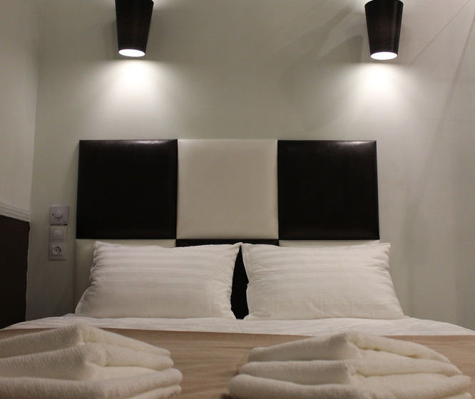 ホテル Travelto Nevskiy 98