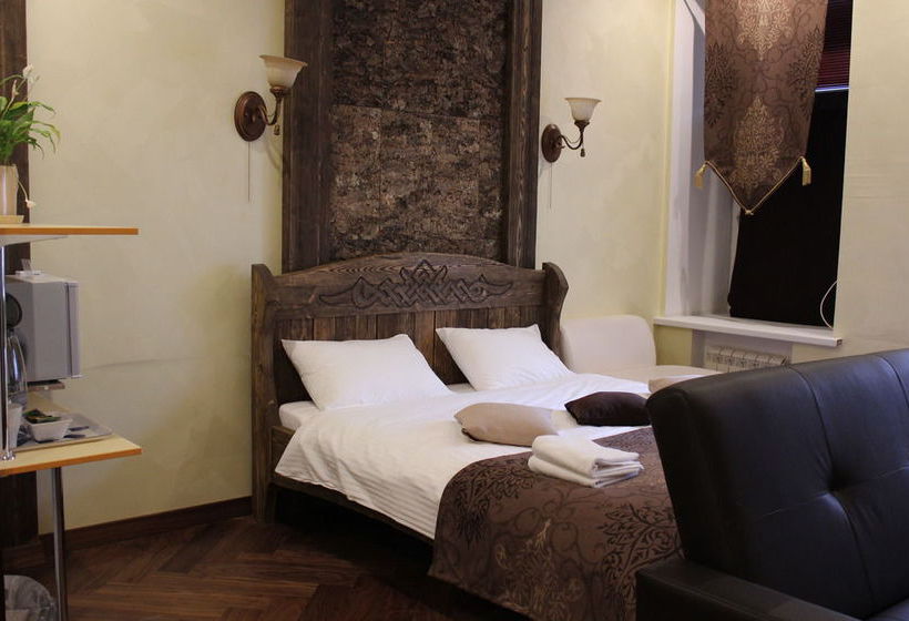 ホテル Travelto Nevskiy 98