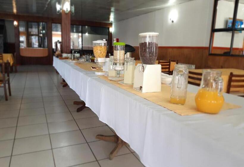 בית מלון כפרי Agostini