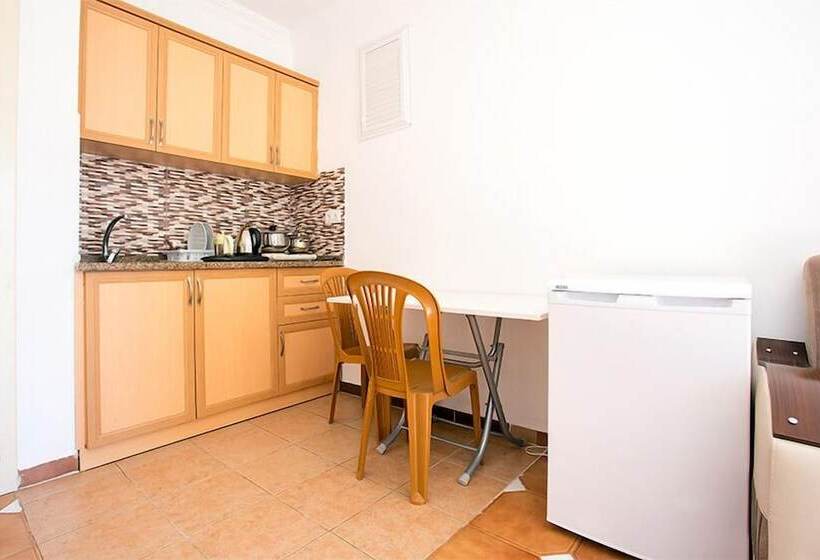 Отель Anna Apart