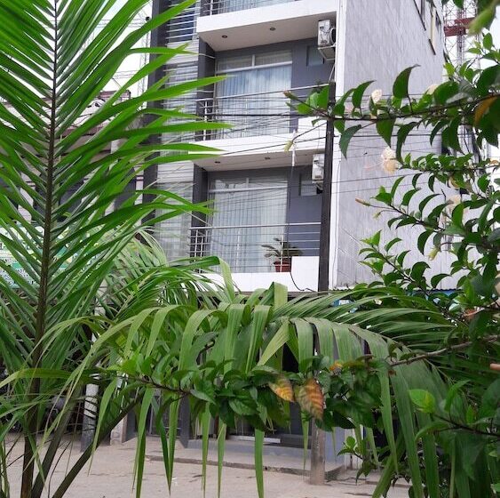 هتل Botón De Oro