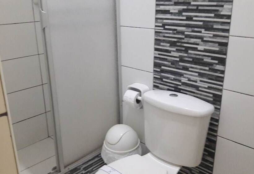 هتل Botón De Oro