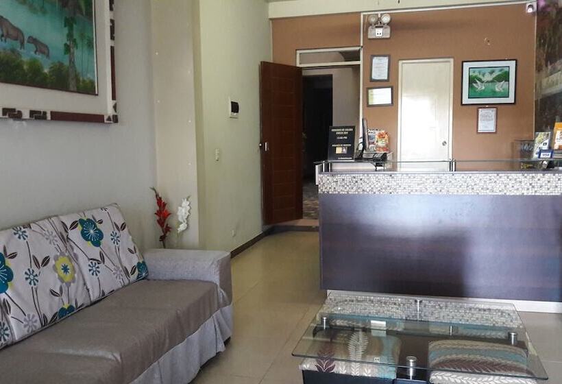 هتل Botón De Oro