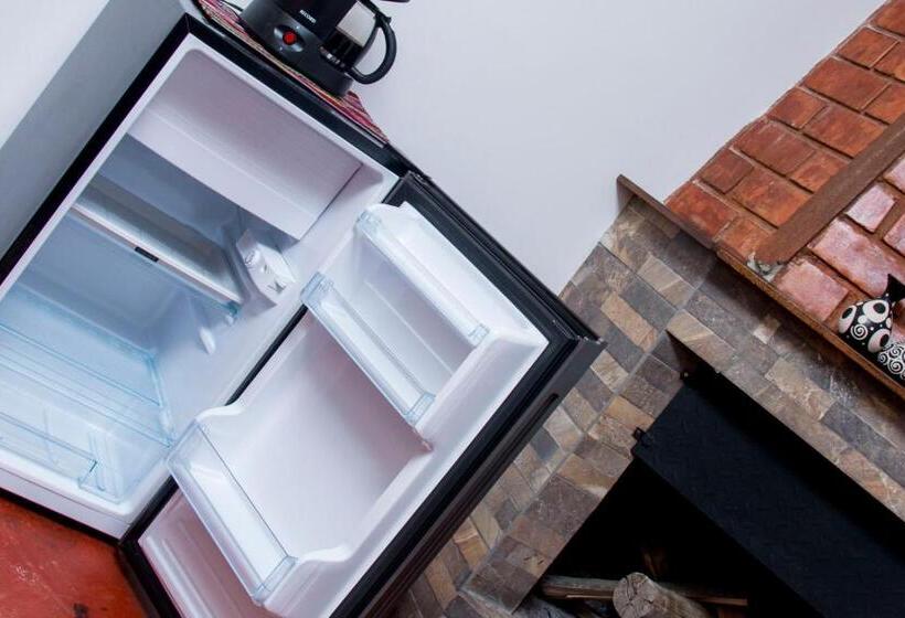 בית מלון כפרי & Bungalows Villa Valencia