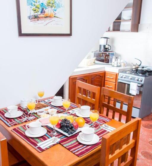 בית מלון כפרי & Bungalows Villa Valencia