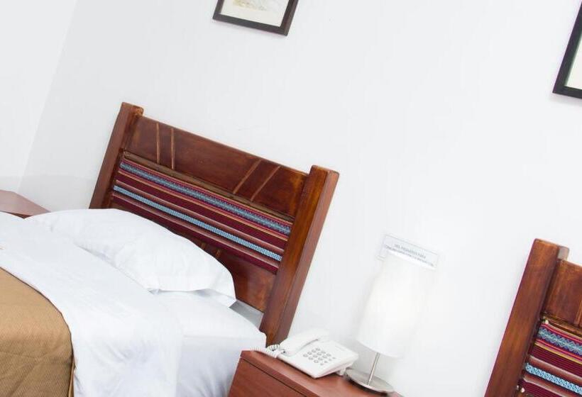 בית מלון כפרי & Bungalows Villa Valencia