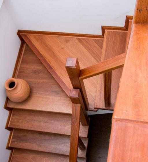 בית מלון כפרי & Bungalows Villa Valencia