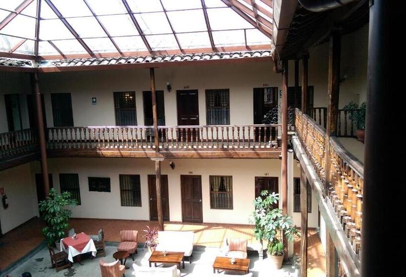 هتل Cajamarca