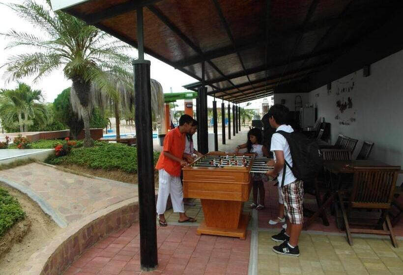 هتل Casa Playa Zorritos