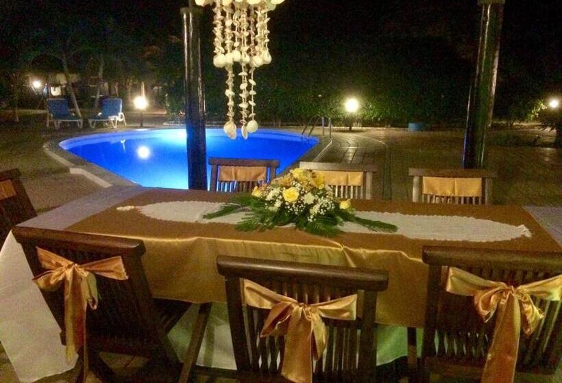 هتل Casa Playa Zorritos