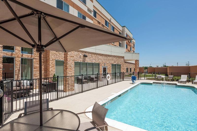 Отель Courtyard By Marriott Ardmore