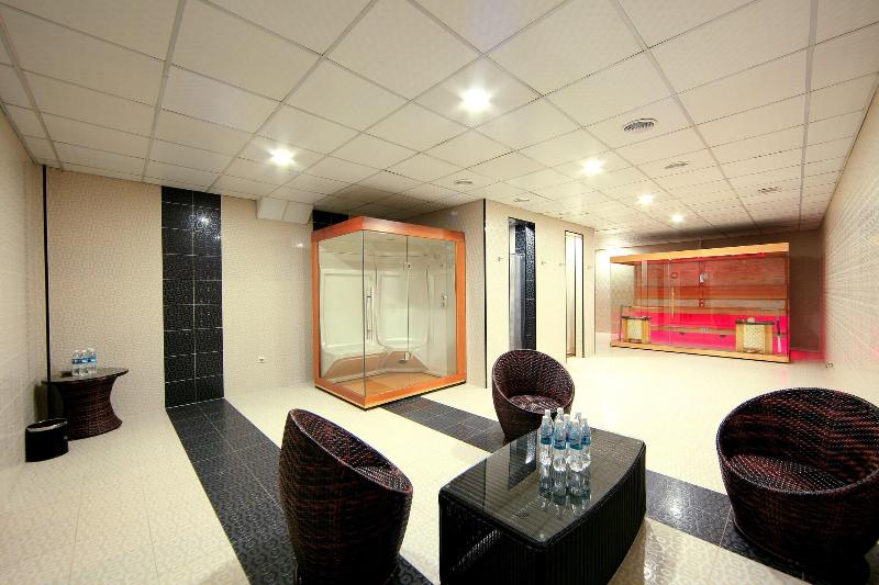 هتل Damas International