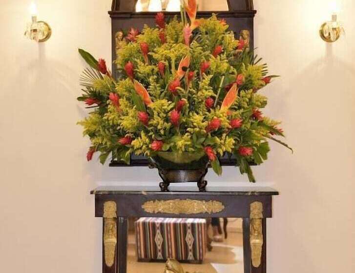 Отель Dorado Plaza Calle Del Arsenal