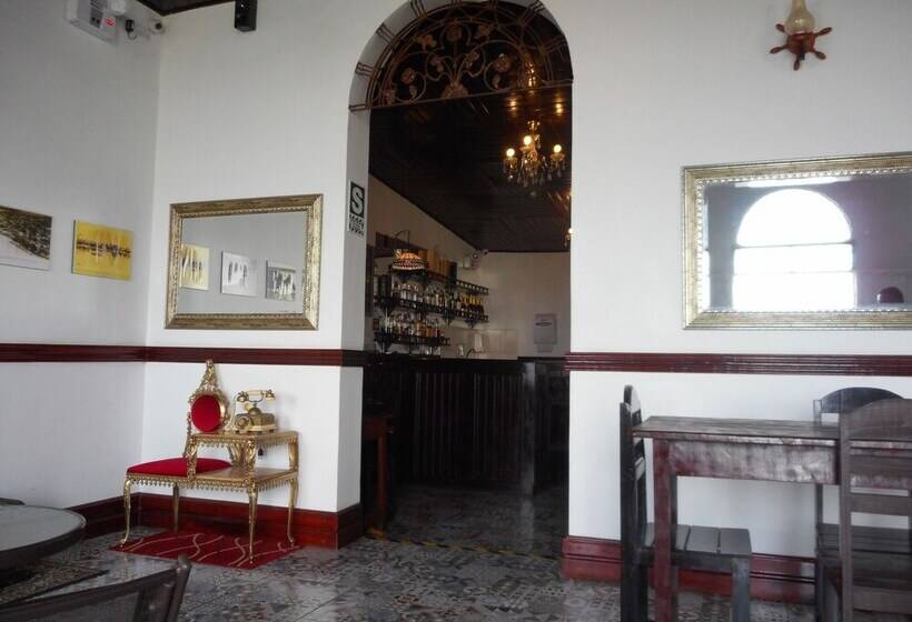 Epoca Hotel Boutique